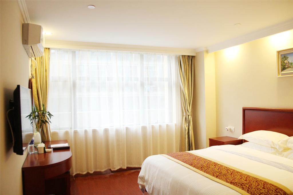 Greentree Inn Yunnan Kunming Chenggong University City Shilin Street Express Hotel Exterior foto