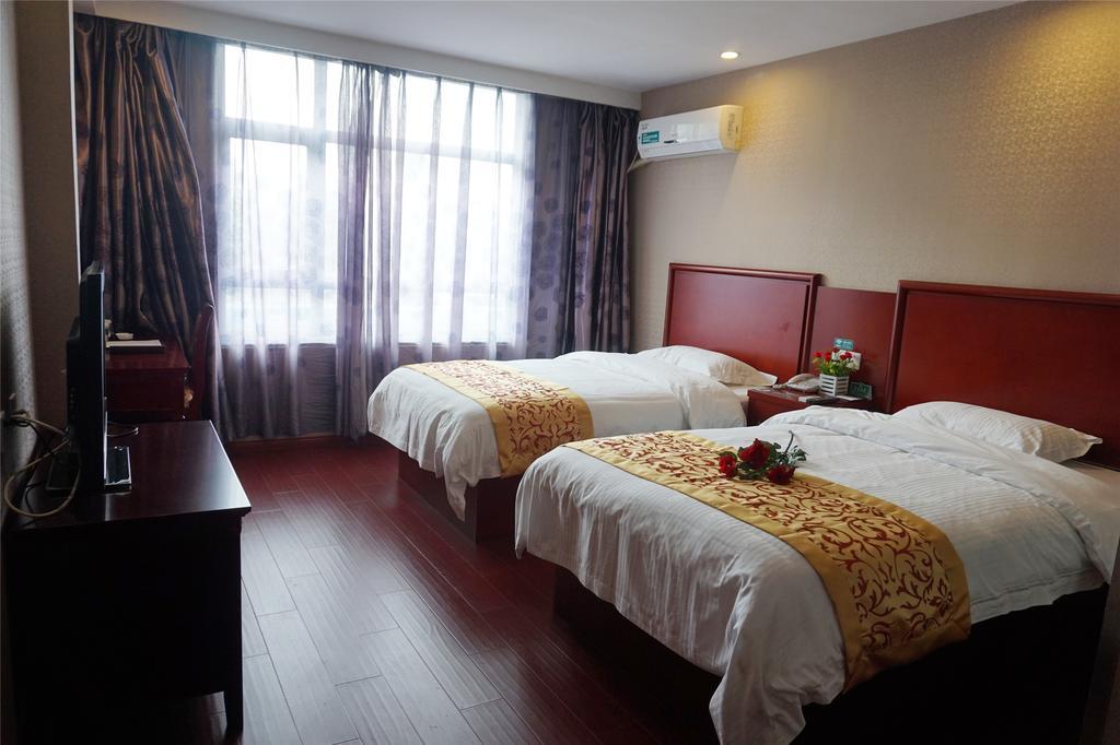 Greentree Inn Yunnan Kunming Chenggong University City Shilin Street Express Hotel Exterior foto